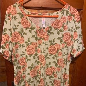 LuLaRoe Christy Tee